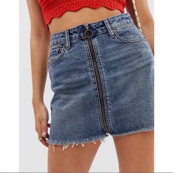 Free People / We the Free “Zip it Up” Front Denim Mini Skirt - 26 - Picture 4 of 13
